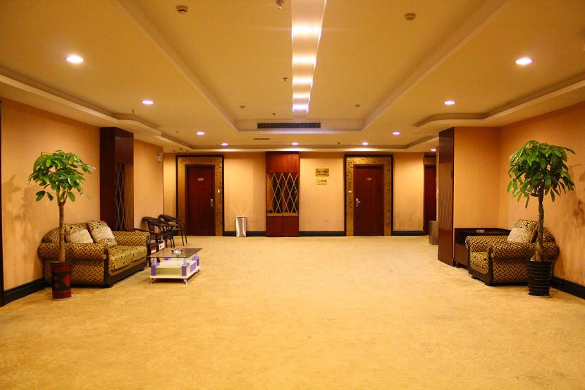 新乡大酒店主图