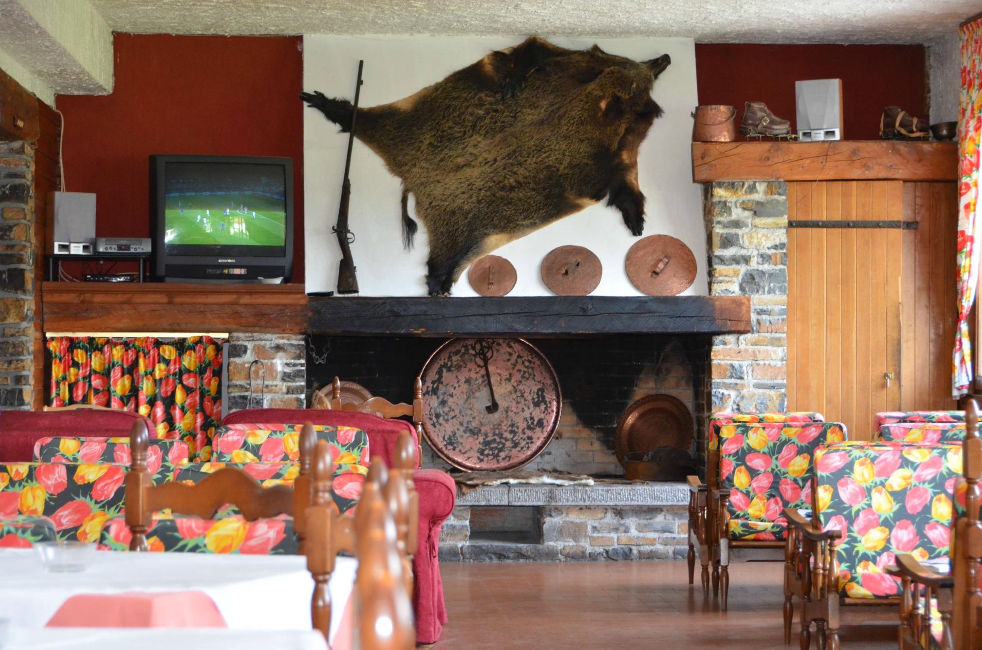 Hotel Ristorante San Bernardo  da Settimia-餐饮