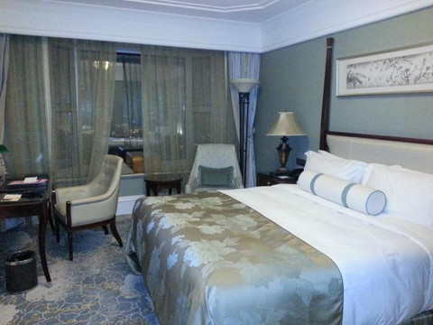 新协通国际大酒店主图