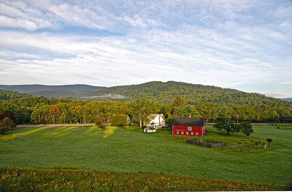 Mountain Meadow Inn-客卧