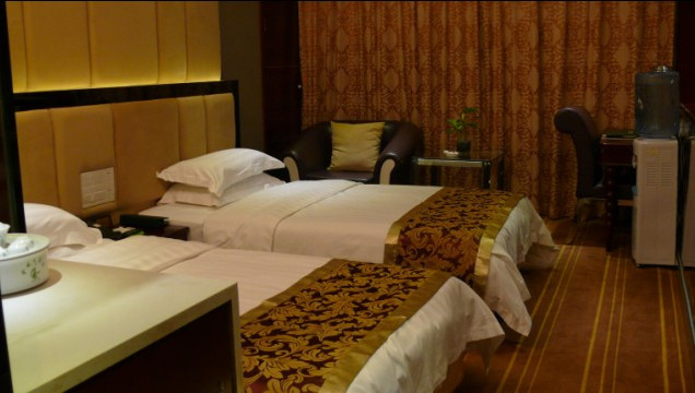 金城大酒店主图