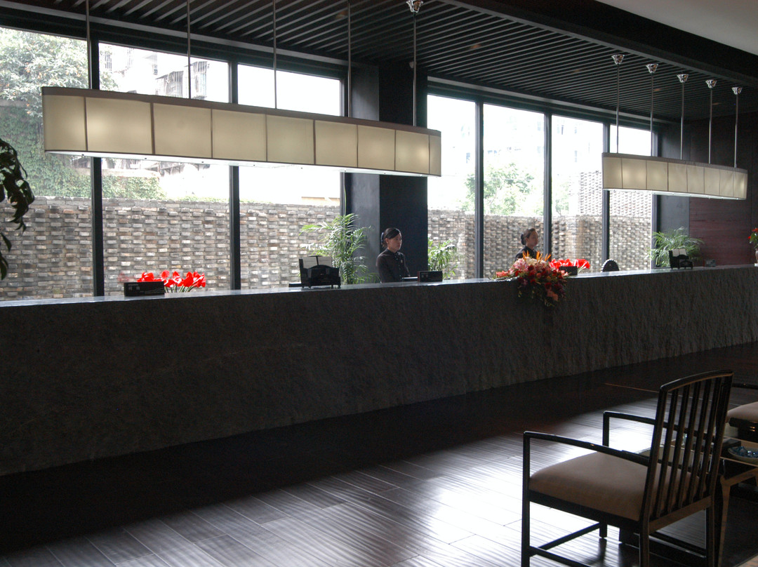 绿谷明珠精品大酒店主图