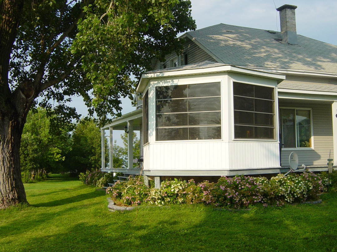 La Seigneurie de l'Ile Ronde主图