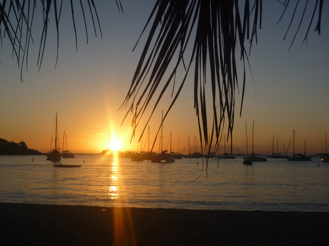 Honeymoon Beach-圣 托马斯必去景点