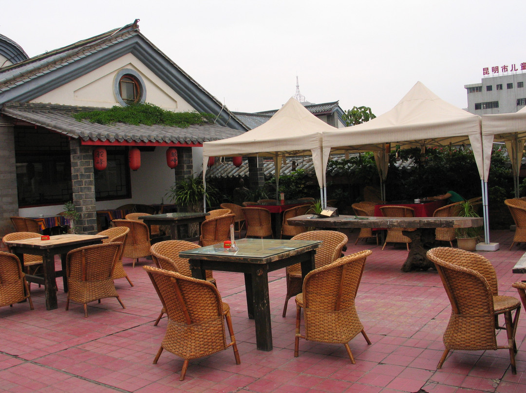 昆明驼峰客栈（南屏步行街金马碧鸡坊店）主图