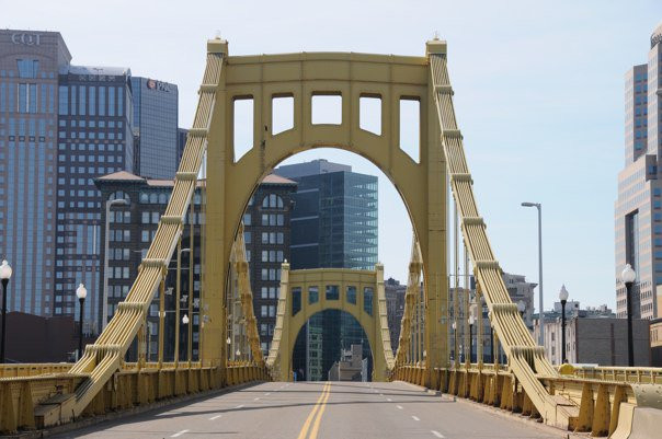 Roberto Clemente Bridge (Sixth Street Bridge)-匹兹堡必去景点
