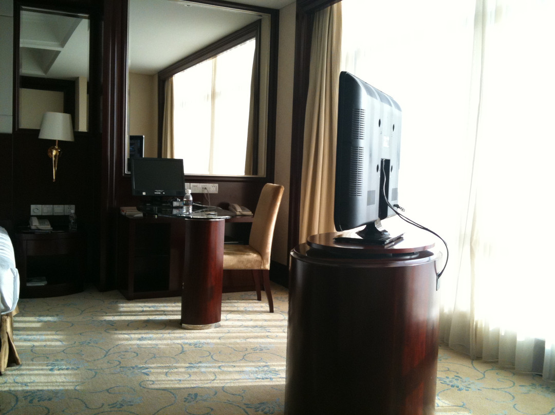 雷迪森万锦大酒店主图