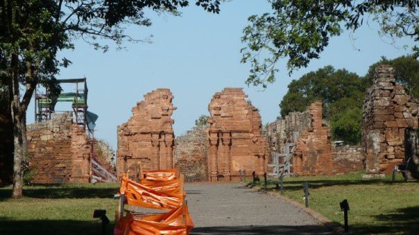 圣伊格纳西奥米尼-瓜拉尼人聚居地的耶稣会传教区-San Ignacio必去景点