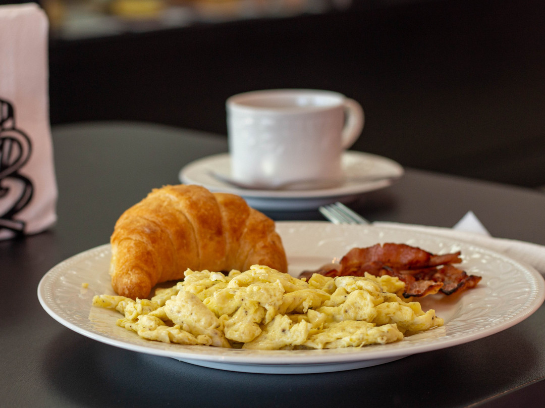 Tracey's: Bakery & Café