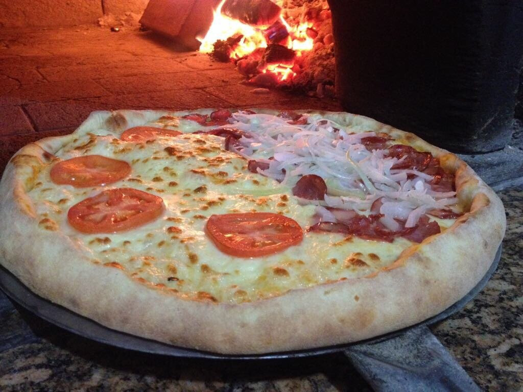 Fogazzaria e Pizzaria Roma