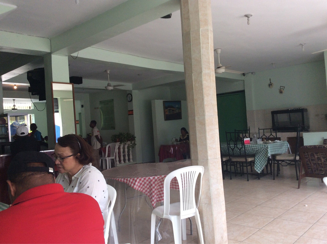 Yaguate餐馆和美食-La Casona