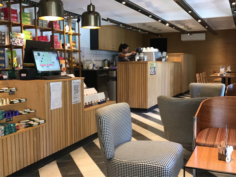 Yocsina餐馆和美食-Havanna