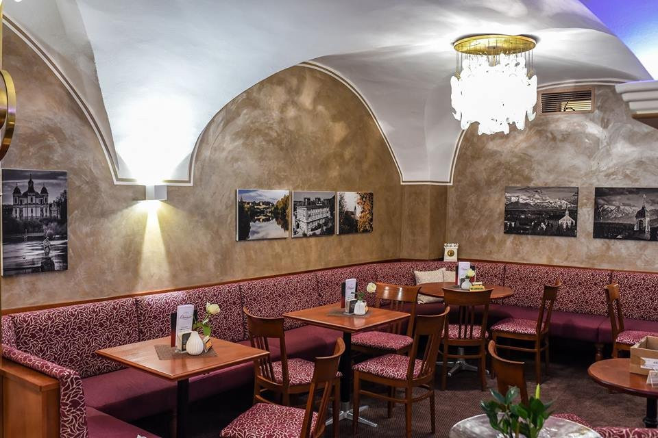 Bad Wimsbach-Neydharting餐馆和美食-Cafe Konditorei Obermair