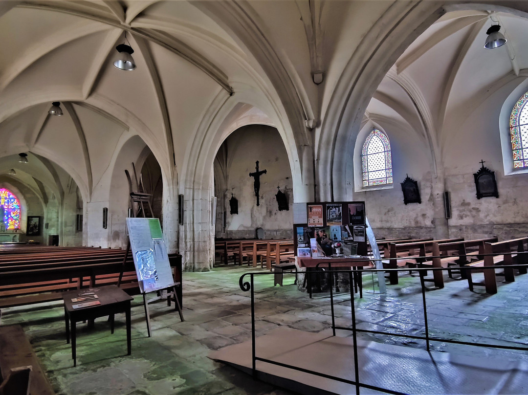 Eglise St-Hilaire (de Nalliers)-Nalliers必去景点