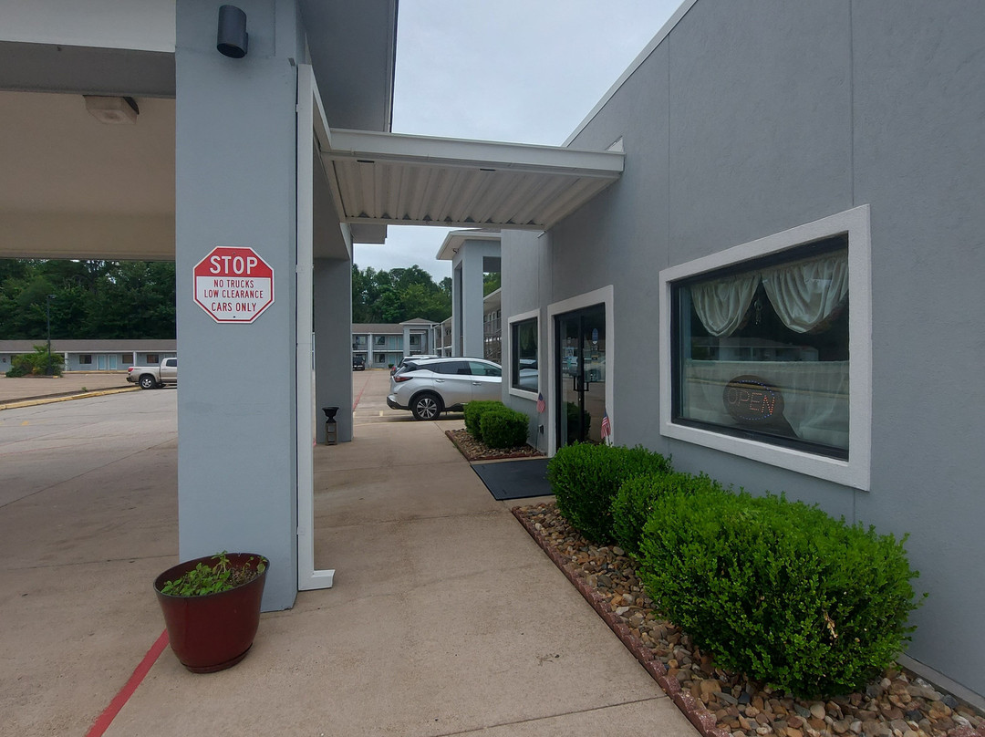 Super 8 by Wyndham Arkadelphia主图