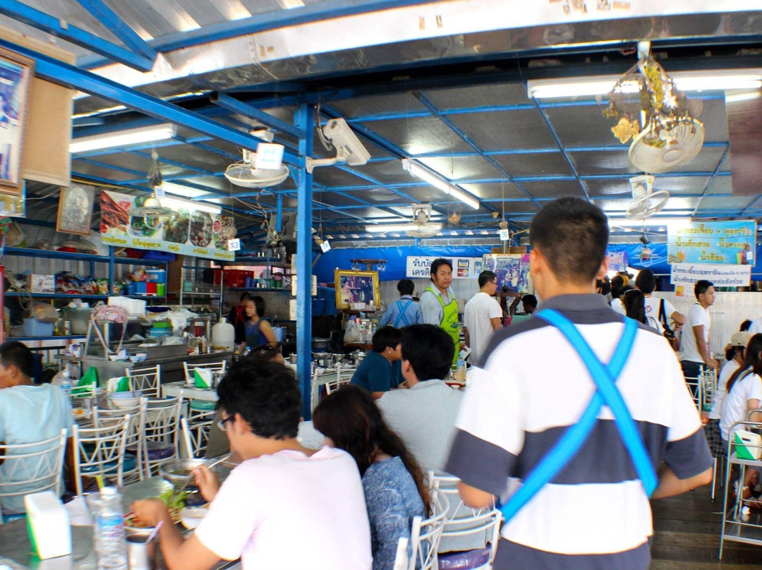 Don Wai Floating Market-佛统必去景点