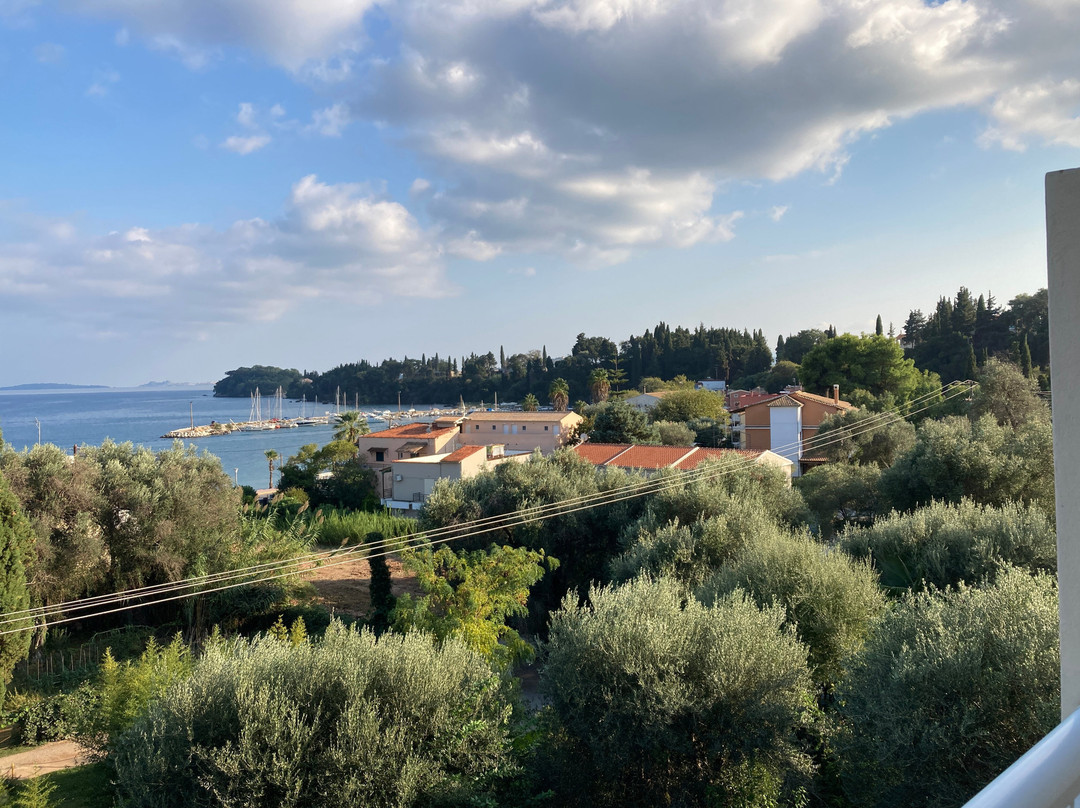 Hotel Ipsos Beach主图