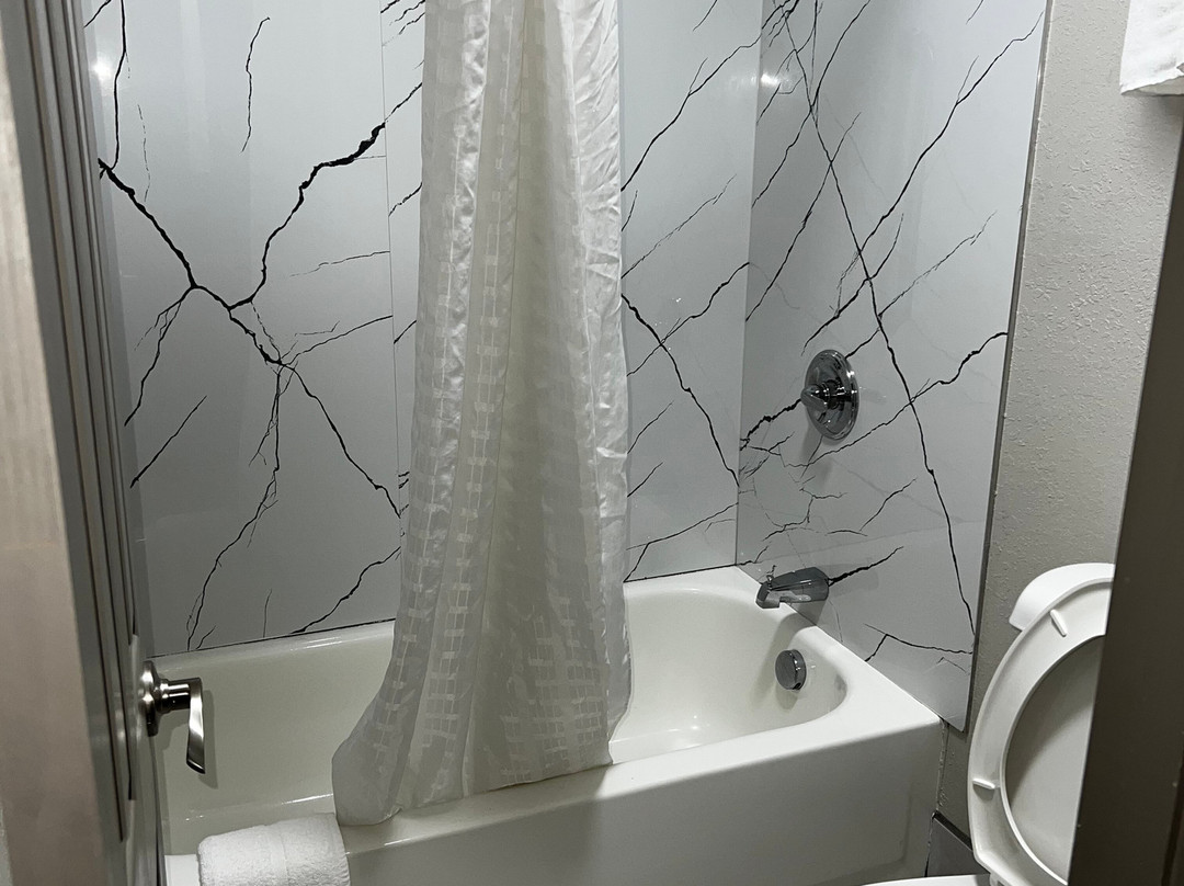 Days Inn by Wyndham Holladay主图