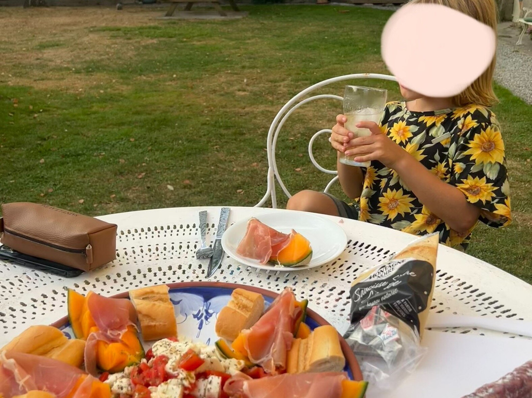 Ancien Couvent Des Carmes主图