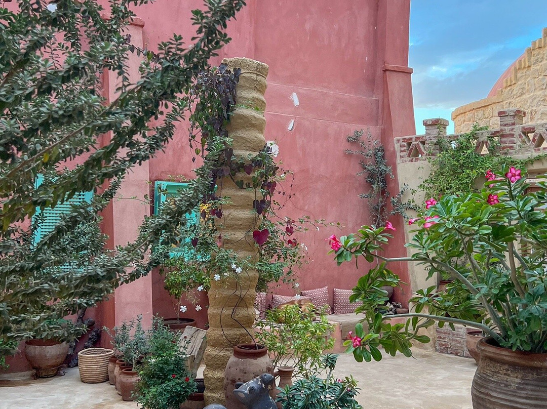 To A Skylark-Tunis必去景点