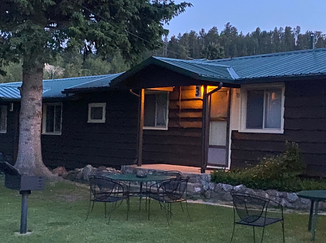 Calamity Peak Lodge主图