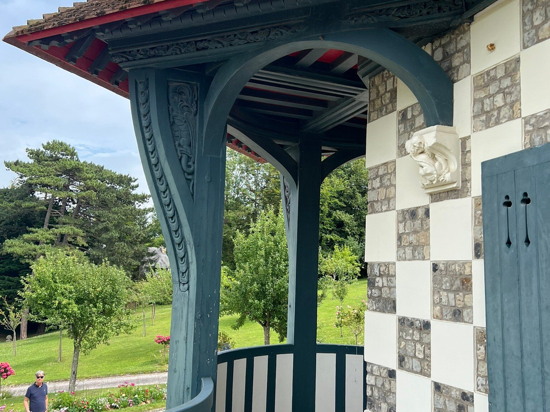 Villa Strassburger-多维尔必去景点