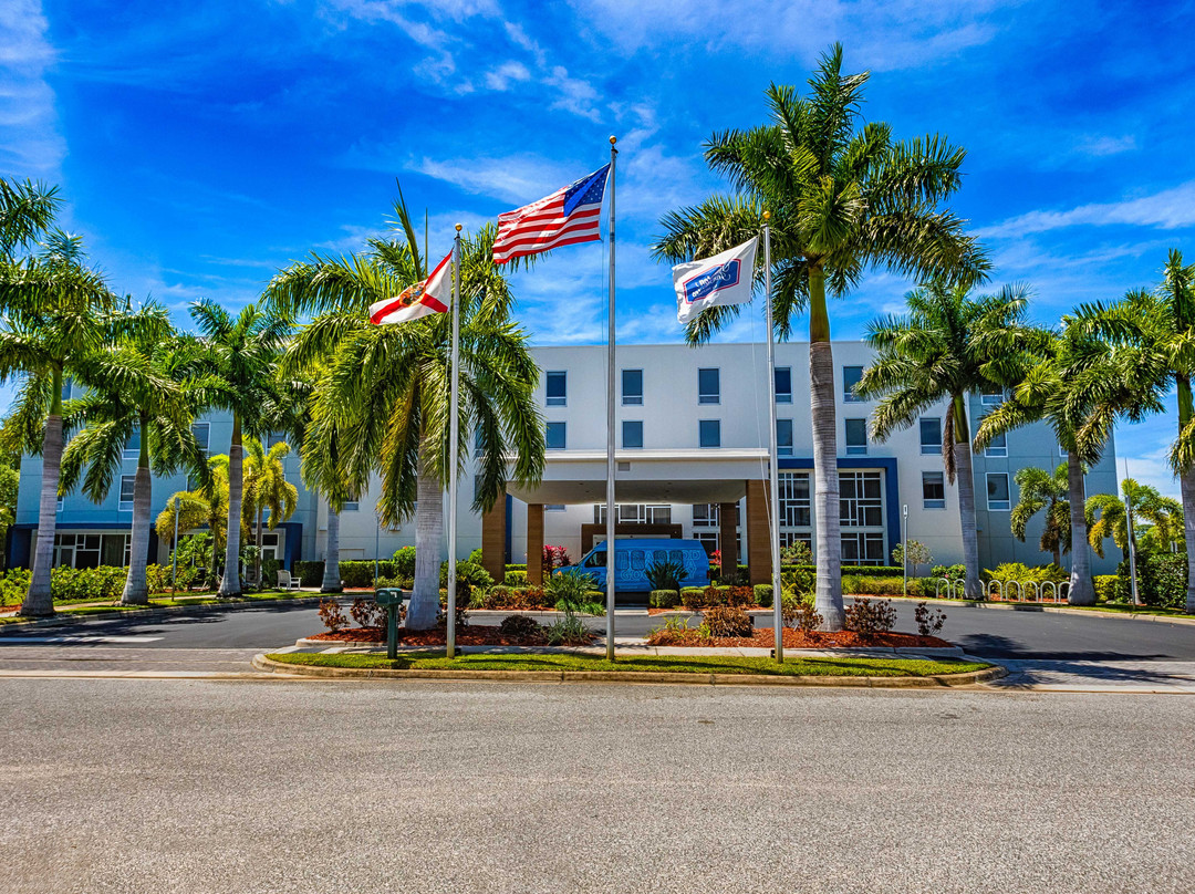 Hampton Inn & Suites Sarasota/Bradenton-Airport主图