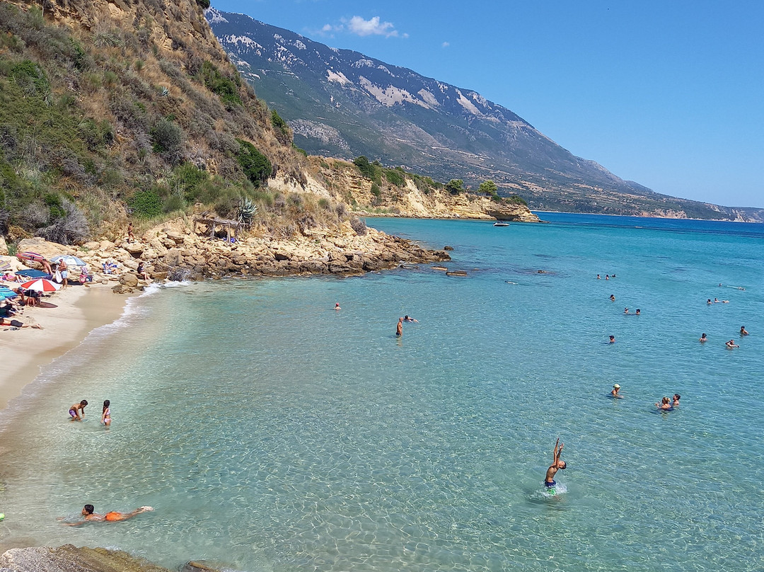 Agios Thomas Beach景点图片