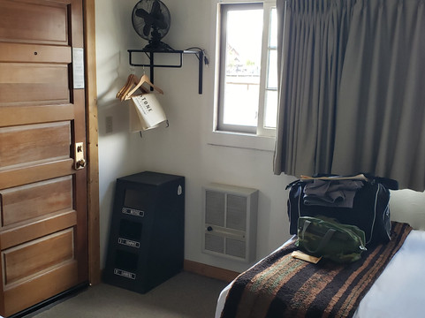 老忠实小木屋旅馆主图