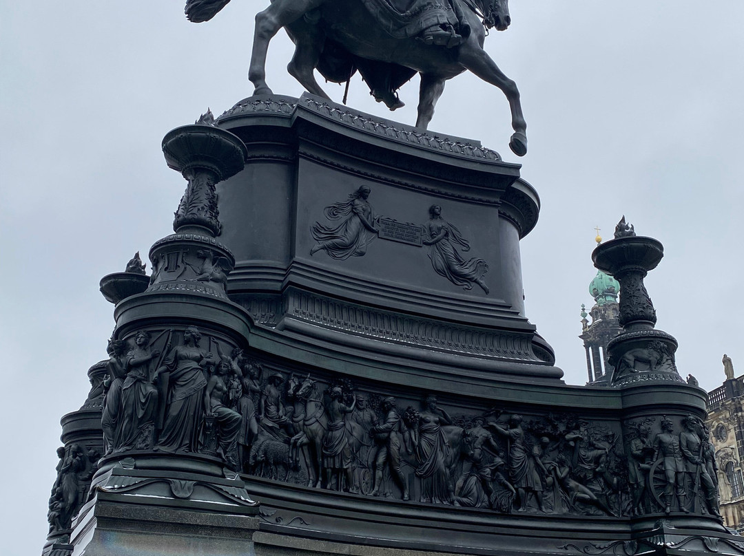 Statue of King John-德累斯顿必去景点