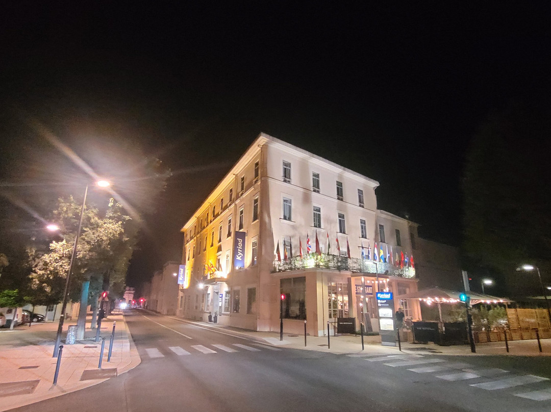 Kyriad Orange Centre - Hotel Des Princes主图