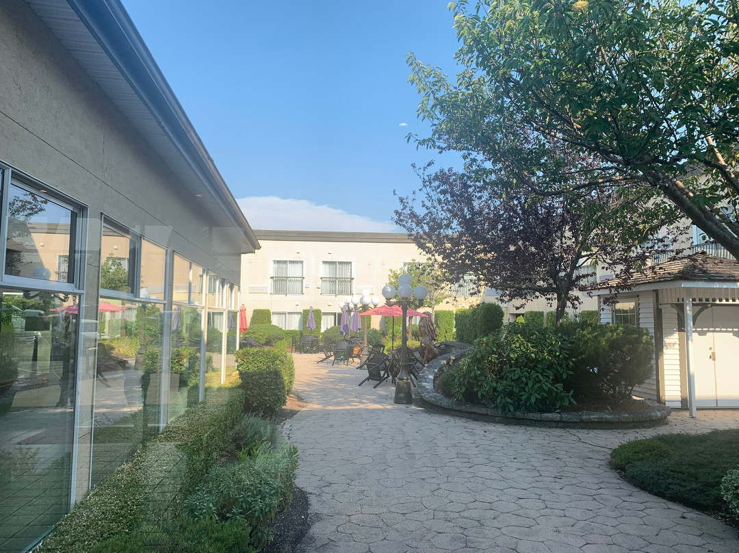 鲍威尔河市镇中心酒店主图