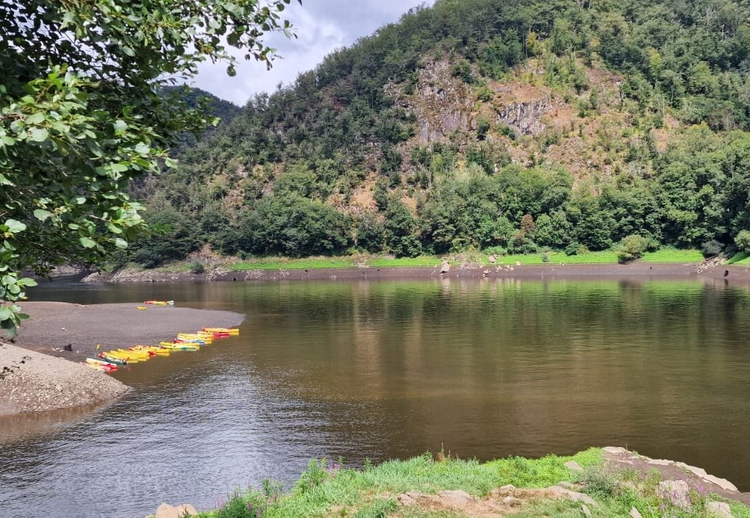 Smile Kayak-贝济耶必去景点