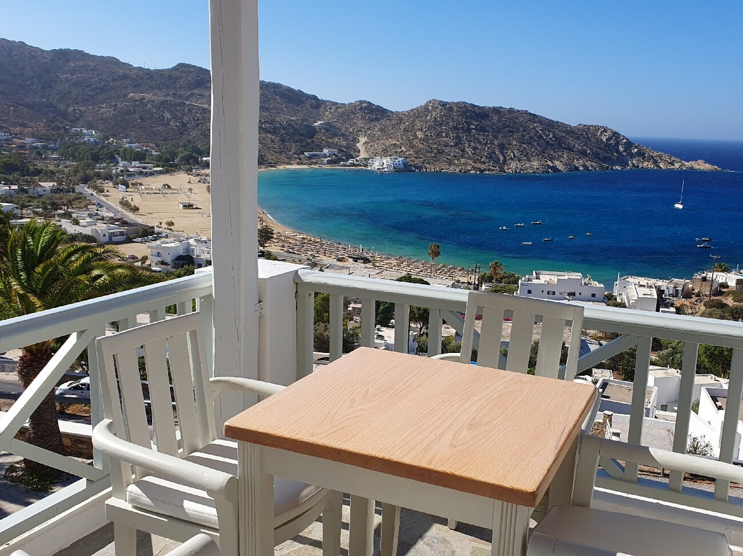 Far Out Hotel & Spa主图