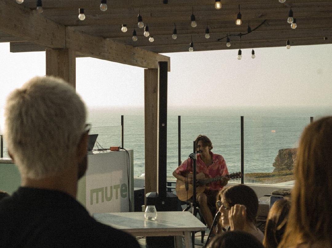 Mute Hostel Porto Covo