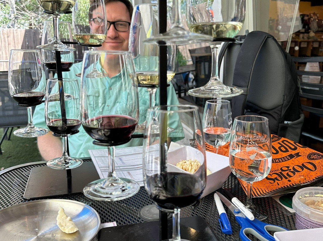 Snowy Peaks Winery-埃斯蒂斯公园必去景点