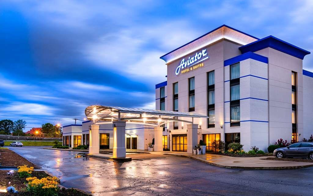 Aviator Hotel & Suites South I-55主图