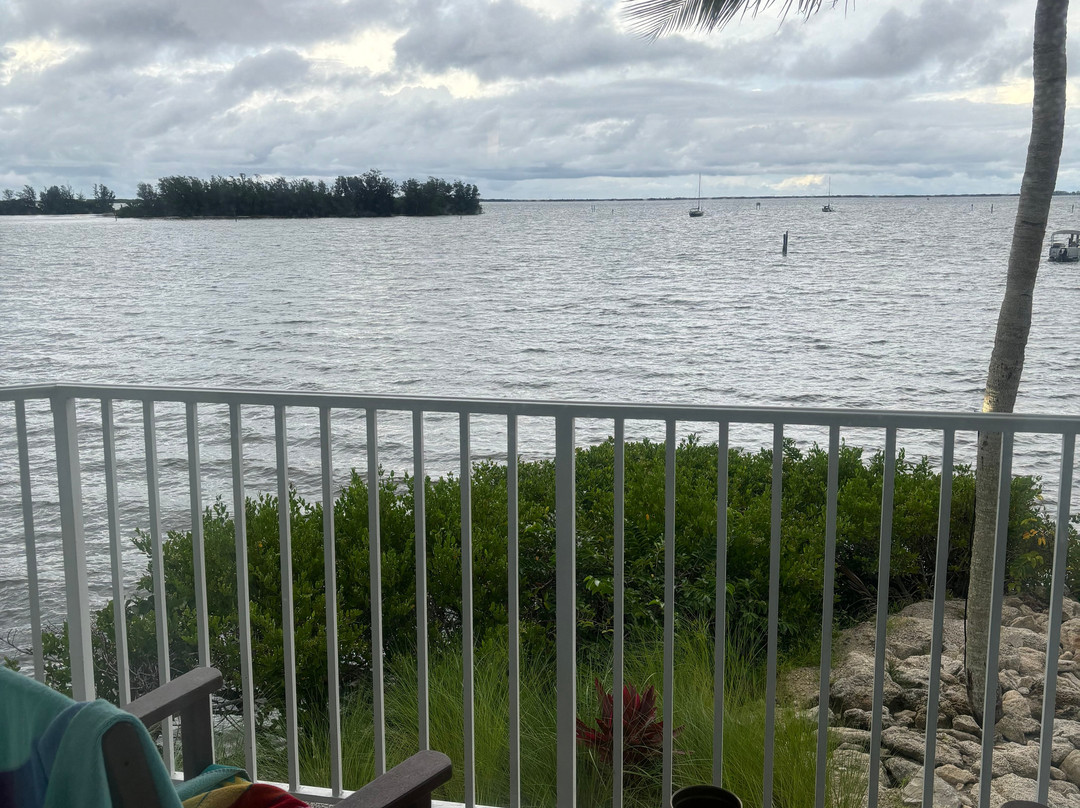 Capt Hirams Resort主图