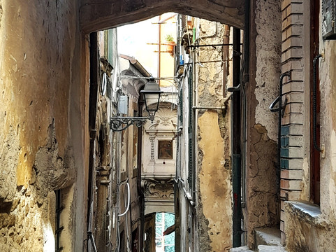 Poli Centro Storico-Poli必去景点