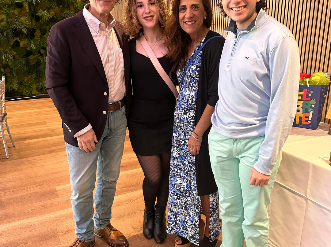 The J House Greenwich主图