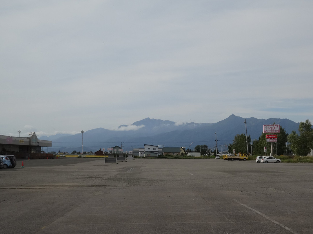 富良野大地SPA度假酒店主图