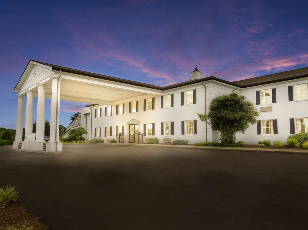 Best Western Parkside Inn主图