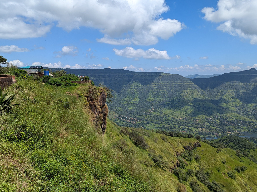 Manshas High-5 Resort主图