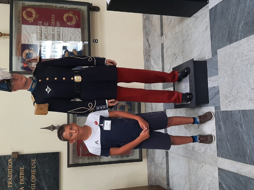 Musee de l'Officier-Guer必去景点