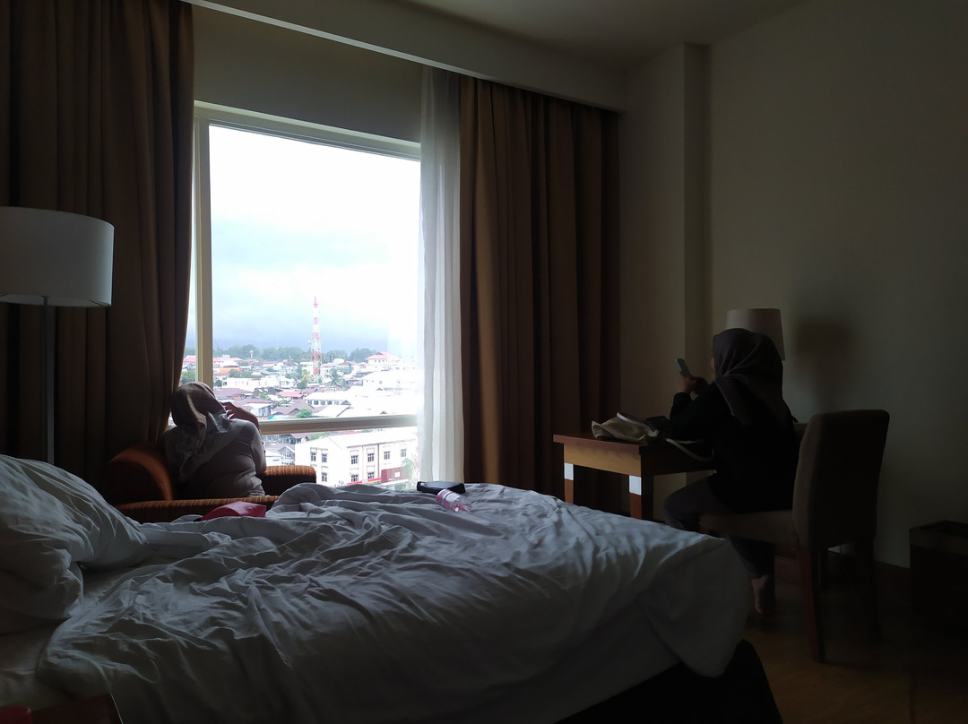 万鸦老瑞士贝尔酒店主图