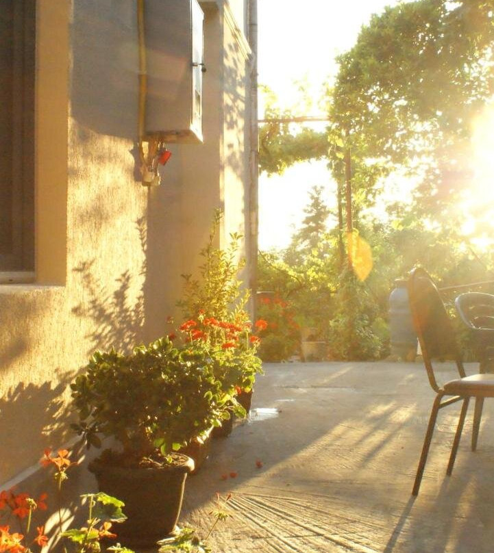 Merabi and Neli Guest House