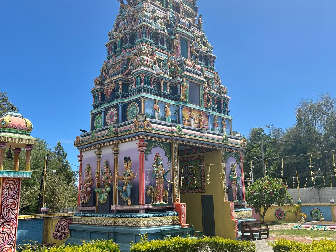 Tamil Surya Oudaya Sangam Temple景点图片