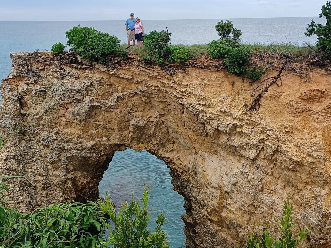 Anguilla Arch-West End-West End Village必去景点