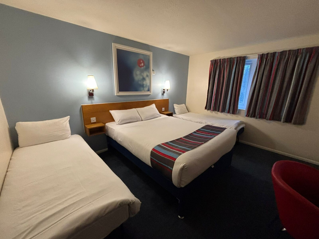 Travelodge Stirling M80主图