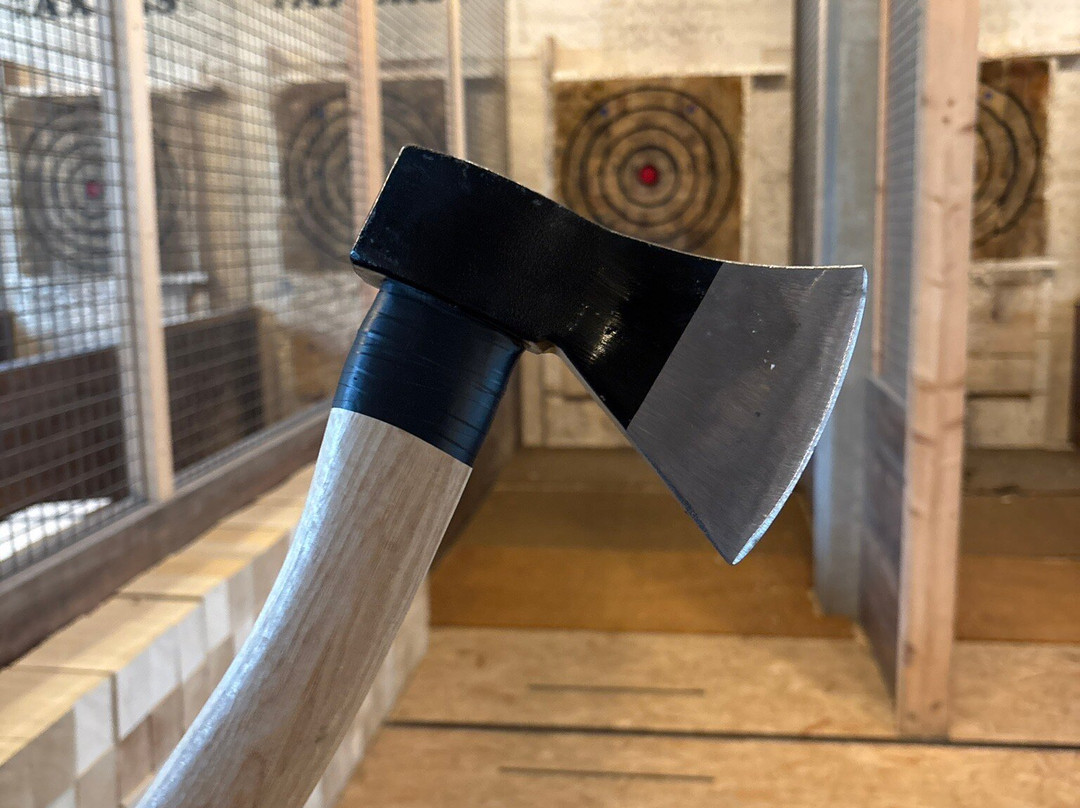 AXERS Lancer de Hache - Crissier-克里西耶必去景点